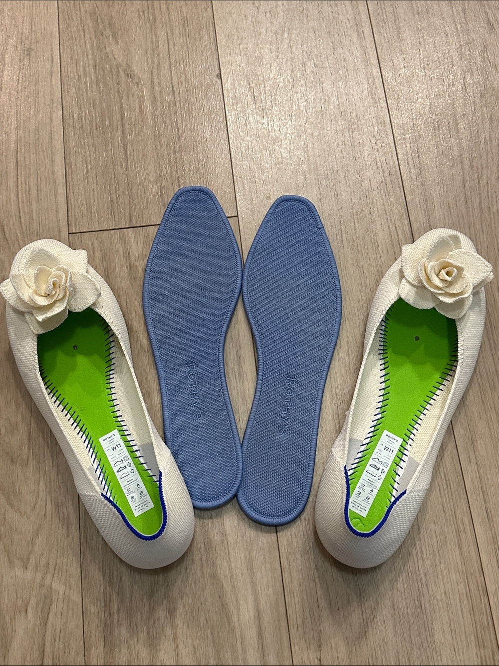 New! Rothy’s The Petal Square Flats in White NWOB 11 - Picture 8 of 9